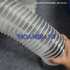Ống hút bụi có phần nhựa trong suốt giúp nhìn thấy vật dẫn bên trong